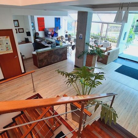 Habitat Suites Hotel Pereira Exteriör bild